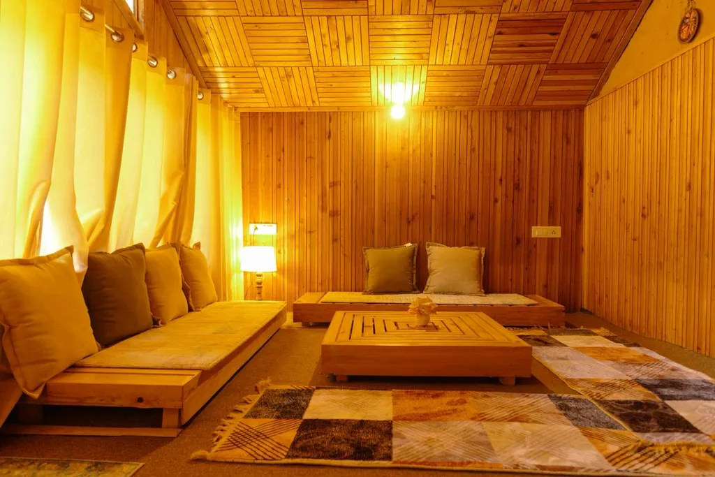 Cozy Wooden Living Room Himalayan Homestay