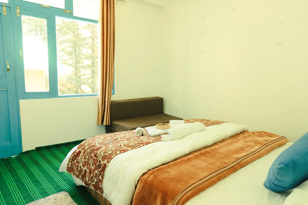 Homestay Bedroom Garden View