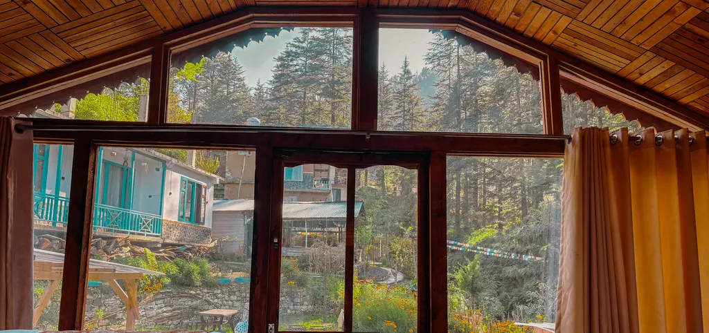Rustic Room with Mountain View